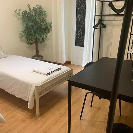 Anjos Station Vandrarhem